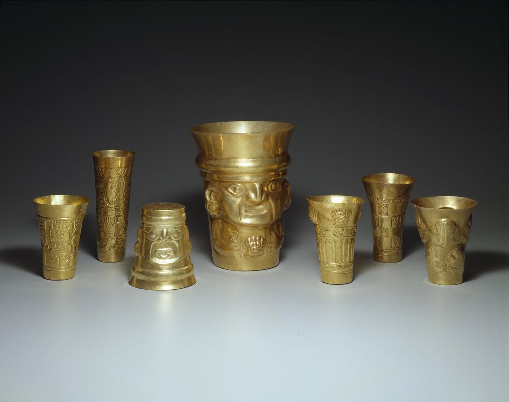 Zlewki, 900-1100 (złoto) autorstwa Culture Sicán