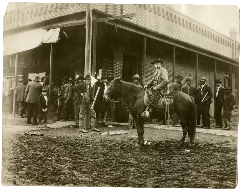 Scena uliczna w Arkansas autorstwa Jessie Tarbox Beals