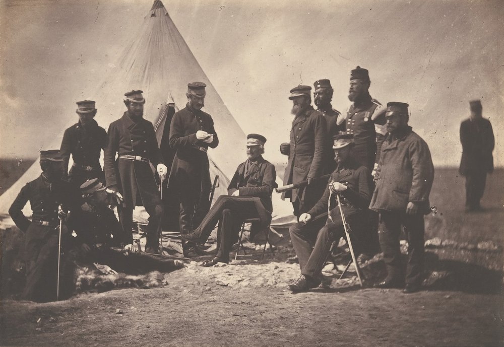 Generał porucznik Sir JL Pennefather and Staff, 1855. autorstwa Roger Fenton