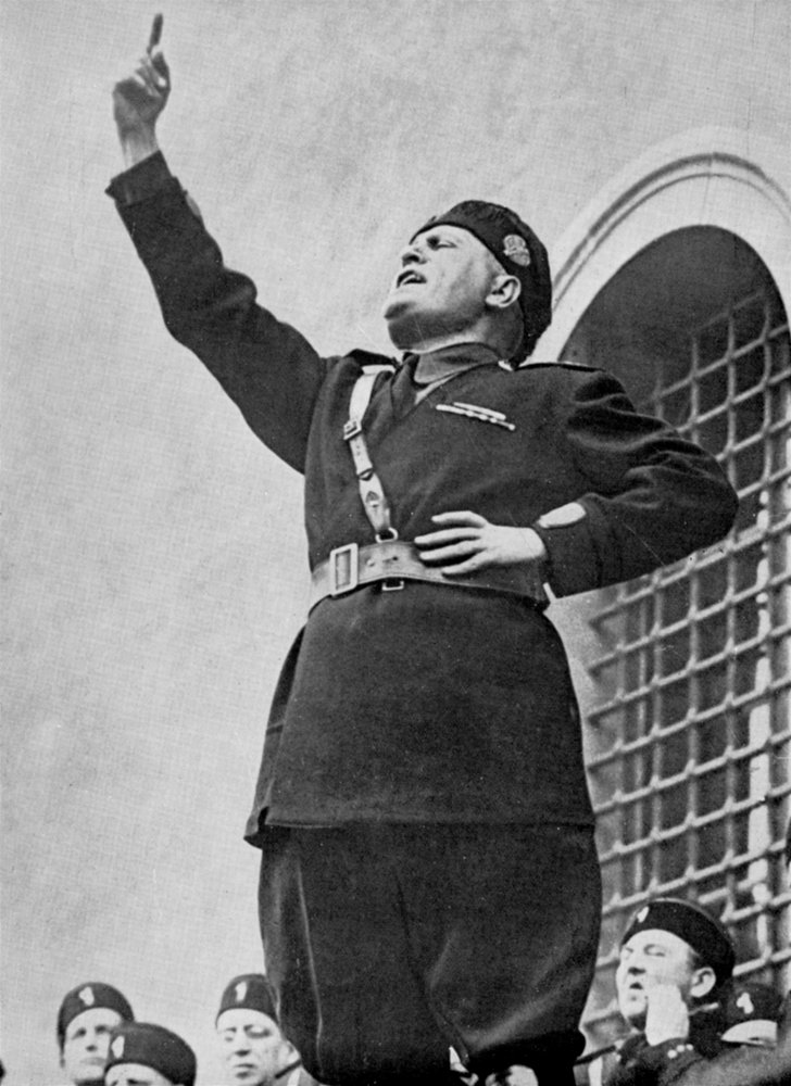 Benito Mussolini, włoski dyktator faszystowski, około lat 30. XX wieku autorstwa Unbekannt
