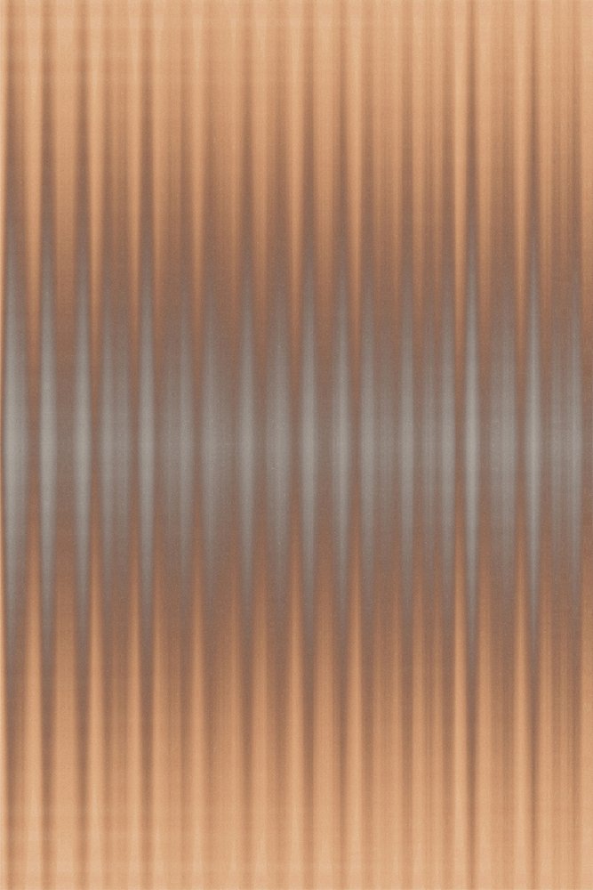 Metaliczny rytm pionowy autorstwa Alma