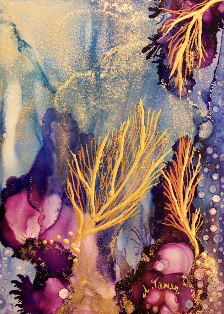 Żywy złoty koral autorstwa Amy Tieman