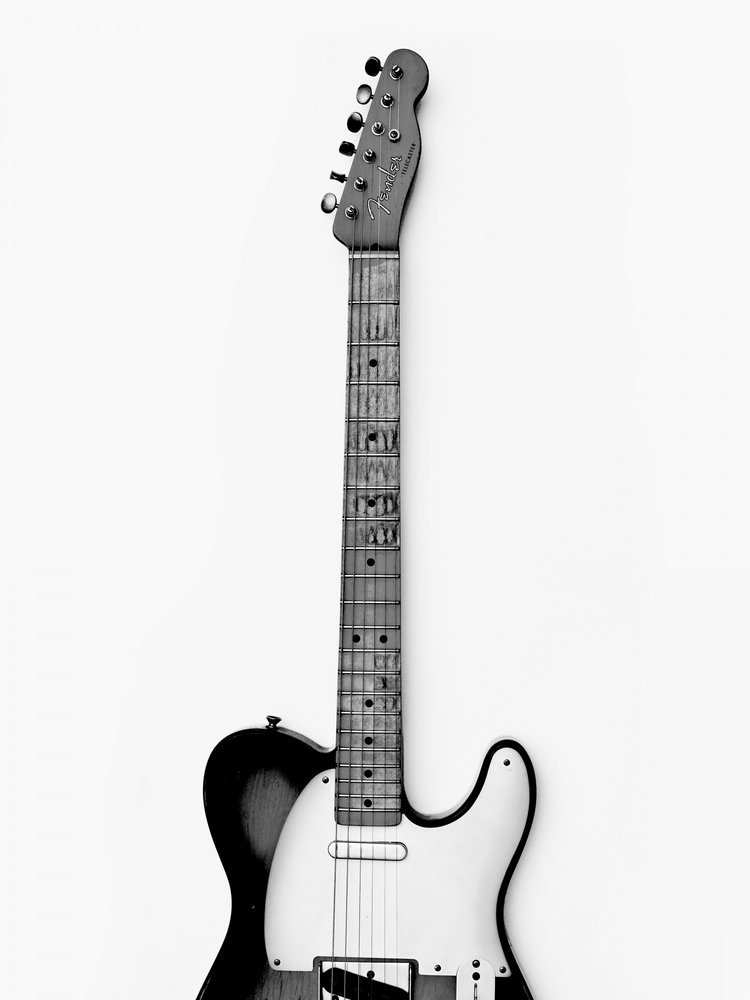 Monochromatyczna gitara elektryczna autorstwa David Drake