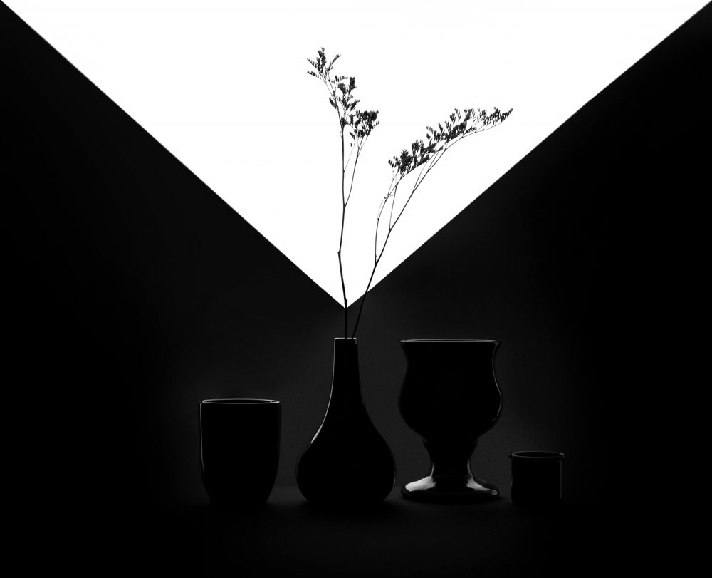 Minimalistyczna geometryczna martwa natura autorstwa Margareth Perfoncio