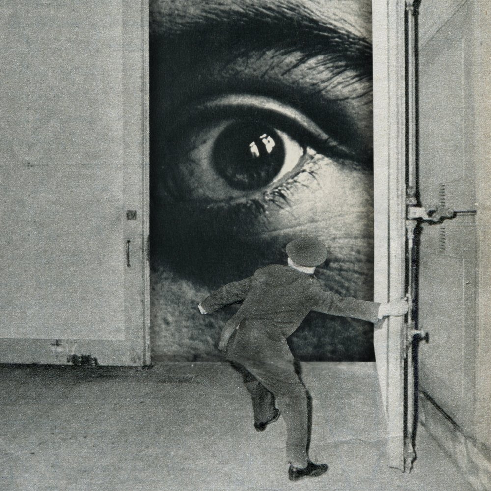 Surrealistyczne spojrzenie za drzwi autorstwa Sammy Slabbinck