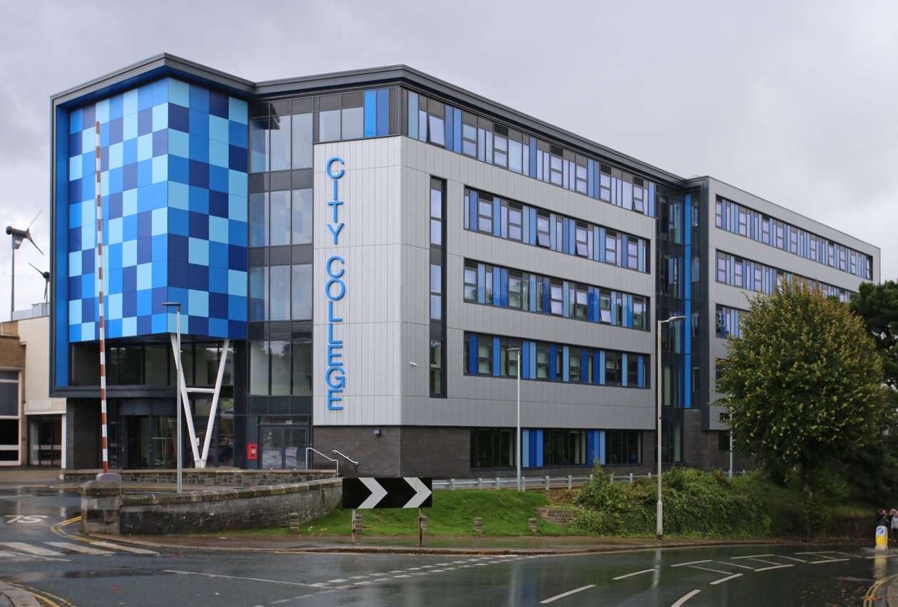 Centrum STEM Plymouth City College od Kings Road autorstwa Unbekannt Unbekannt