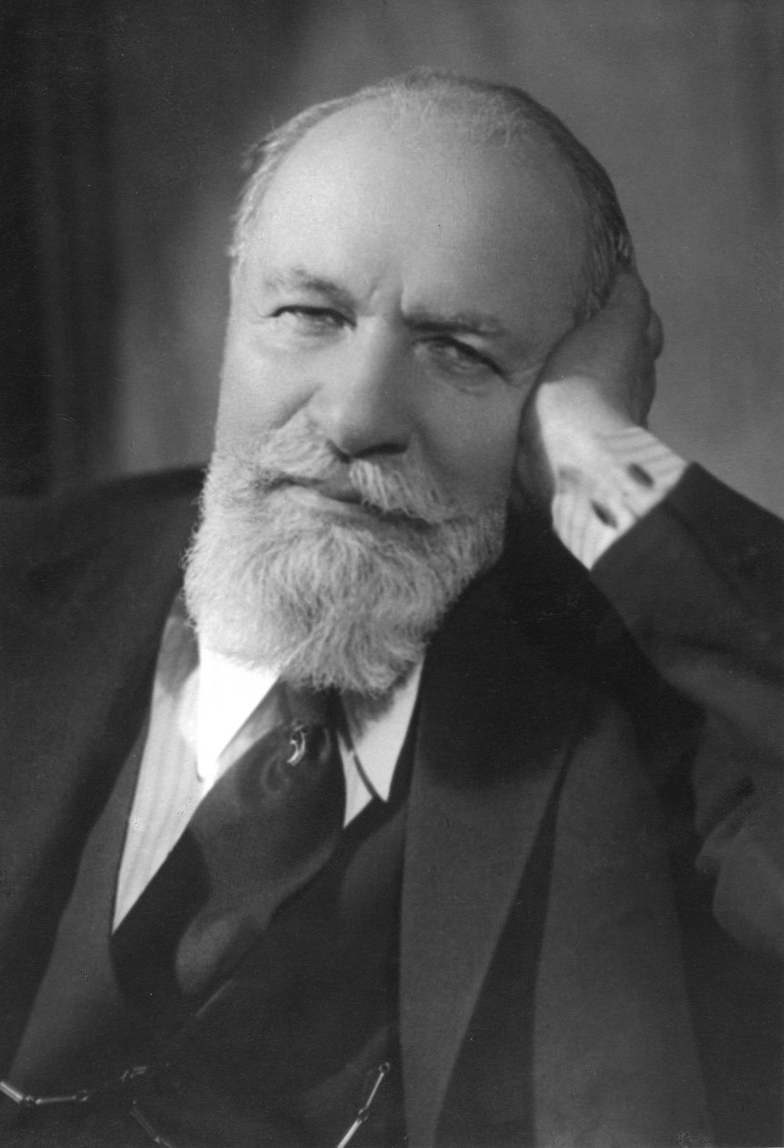 Władimir Niemirowicz-Danczenko (1858-1943), aktor, reżyser, współzałożyciel ze Stanisławskim Moskiewskiego Teatru Artystycznego. autorstwa Unknown