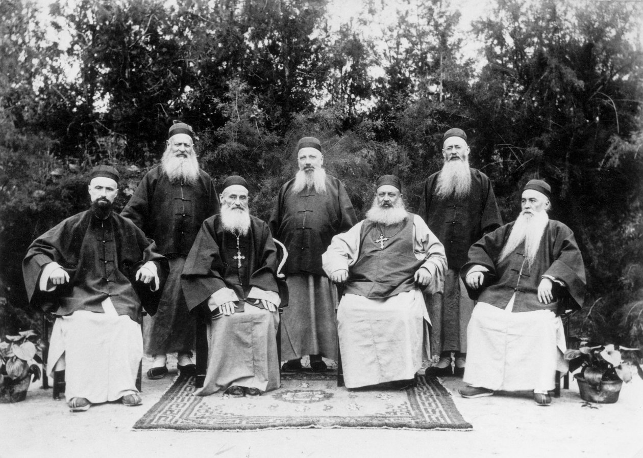 Jezuici z misji w Chinach, ok. 1900 autorstwa French Photographer