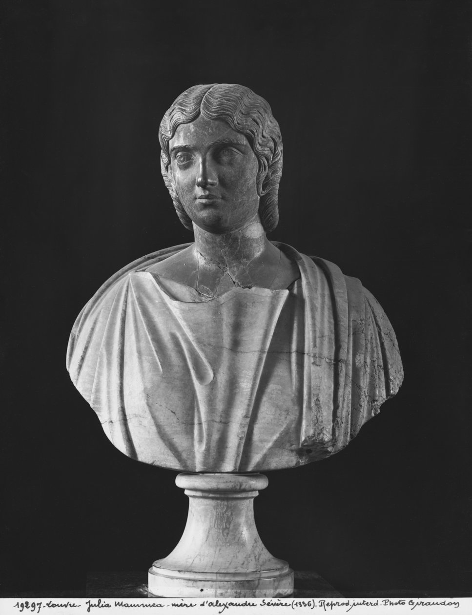 Popiersie Julii Mamaei (180-235 ne) matki cesarza Sewera Aleksandra (205-235 ne) ok. 230 (marmur) autorstwa Roman