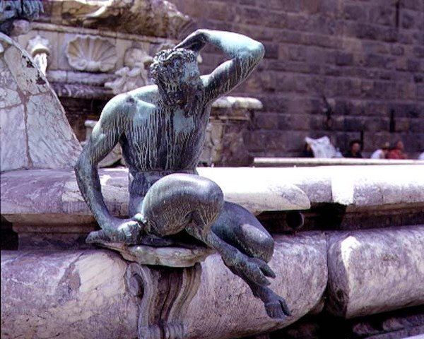 Fontanna Neptuna, detal satyry autorstwa Giambologna