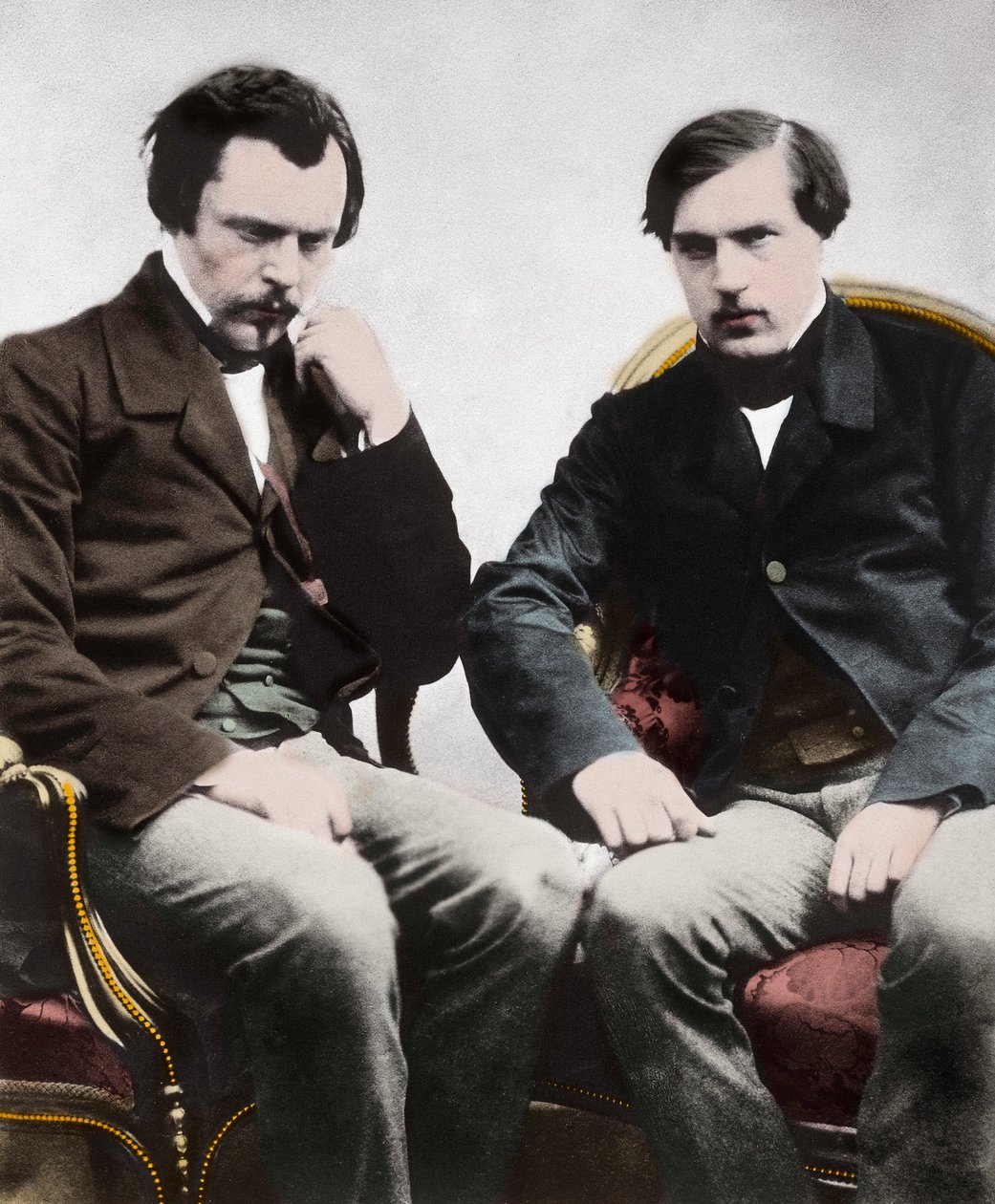 Bracia Edmond (1822-1896) i Jules (1830-1870) z Goncourt, francuscy pisarze, autorstwa Nadara - Les freres Edmond de Goncourt (1822-1896) et Jules de Goncourt (1830-1870) krytycy literaccy i francuscy pisarze, fot. autorstwa Gasparda Felixa Tournachona ali autorstwa Nadar