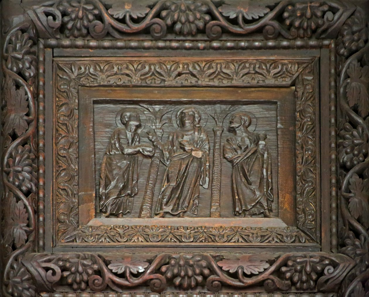 Panel z drzwi 5C: Chrystus z dwoma uczniami autorstwa Unknown
