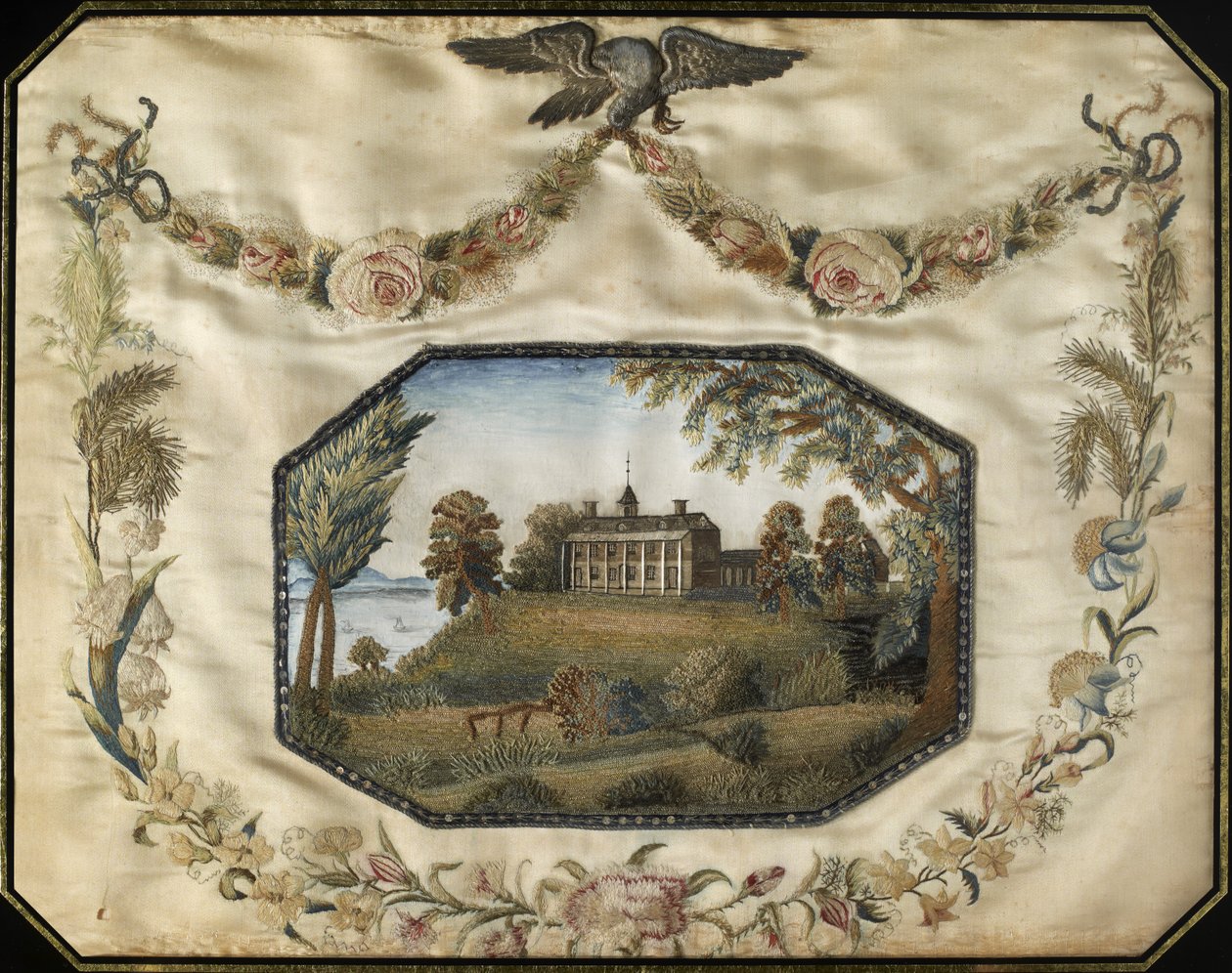 Mount Vernon w Wirginii Siedziba śp. Generał Jerzy Waszyngton, ok. 1930 r. 1800-1805 (jedwabne, złote i srebrne nitki metaliczne, z akwarelą i cekinami) autorstwa American School