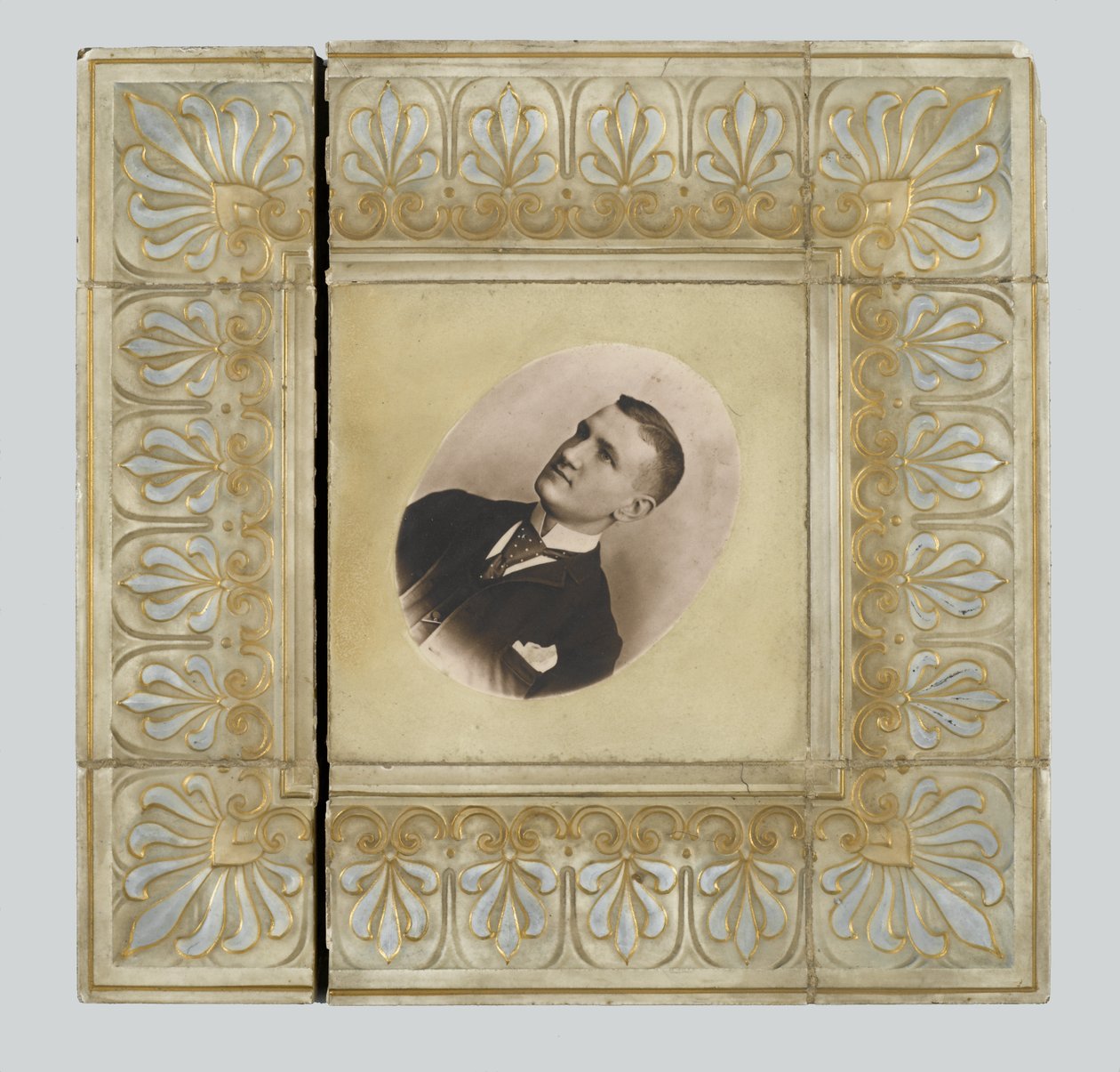 Płytka, z American Encaustic Tile Company Ltd., wyprodukowana w Zanesville, 1895 (ceramika glazurowana) autorstwa American School