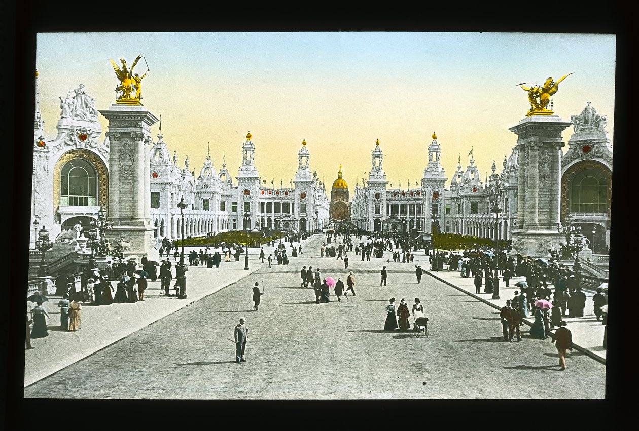 Ekspozycja paryska: Pont Alexandre III, 1900 (zjeżdżalnia z latarnią) autorstwa French Photographer