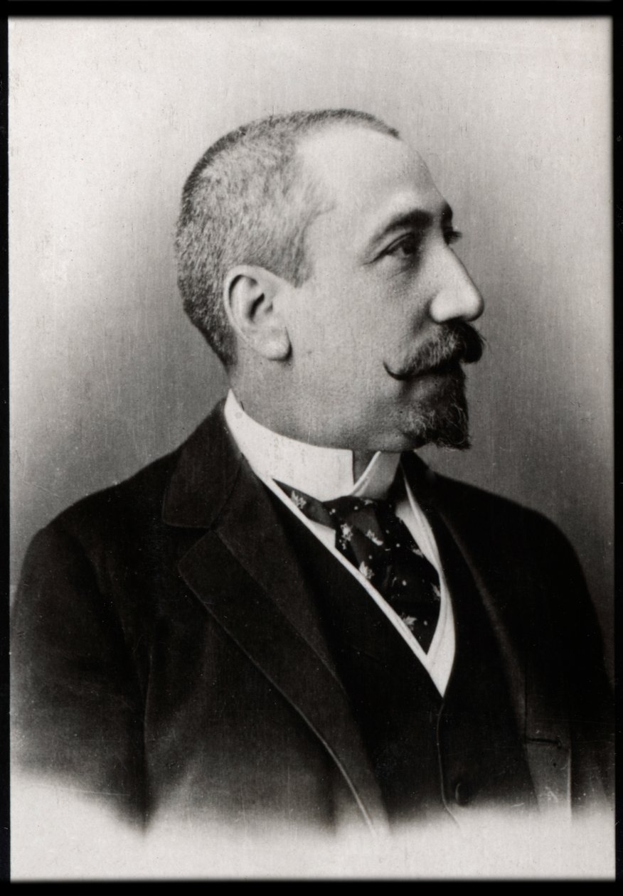 Portret Anatole France (1844-1924), francuskiego poety, dziennikarza i powieściopisarza. autorstwa French Photographer