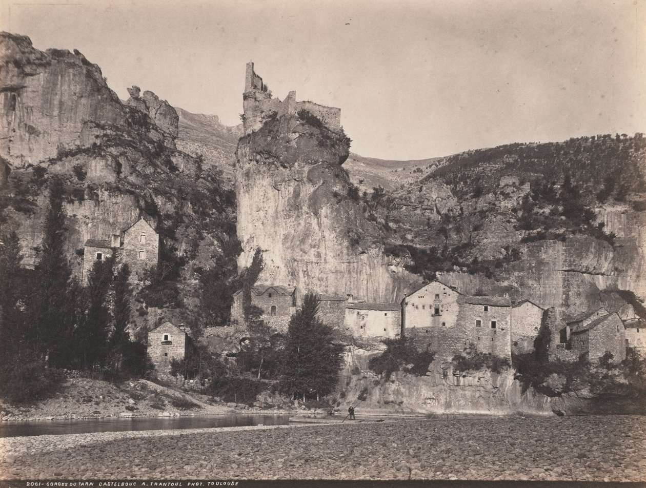 Wąwozy Du Tarn Castelbouc autorstwa A. Trantoul