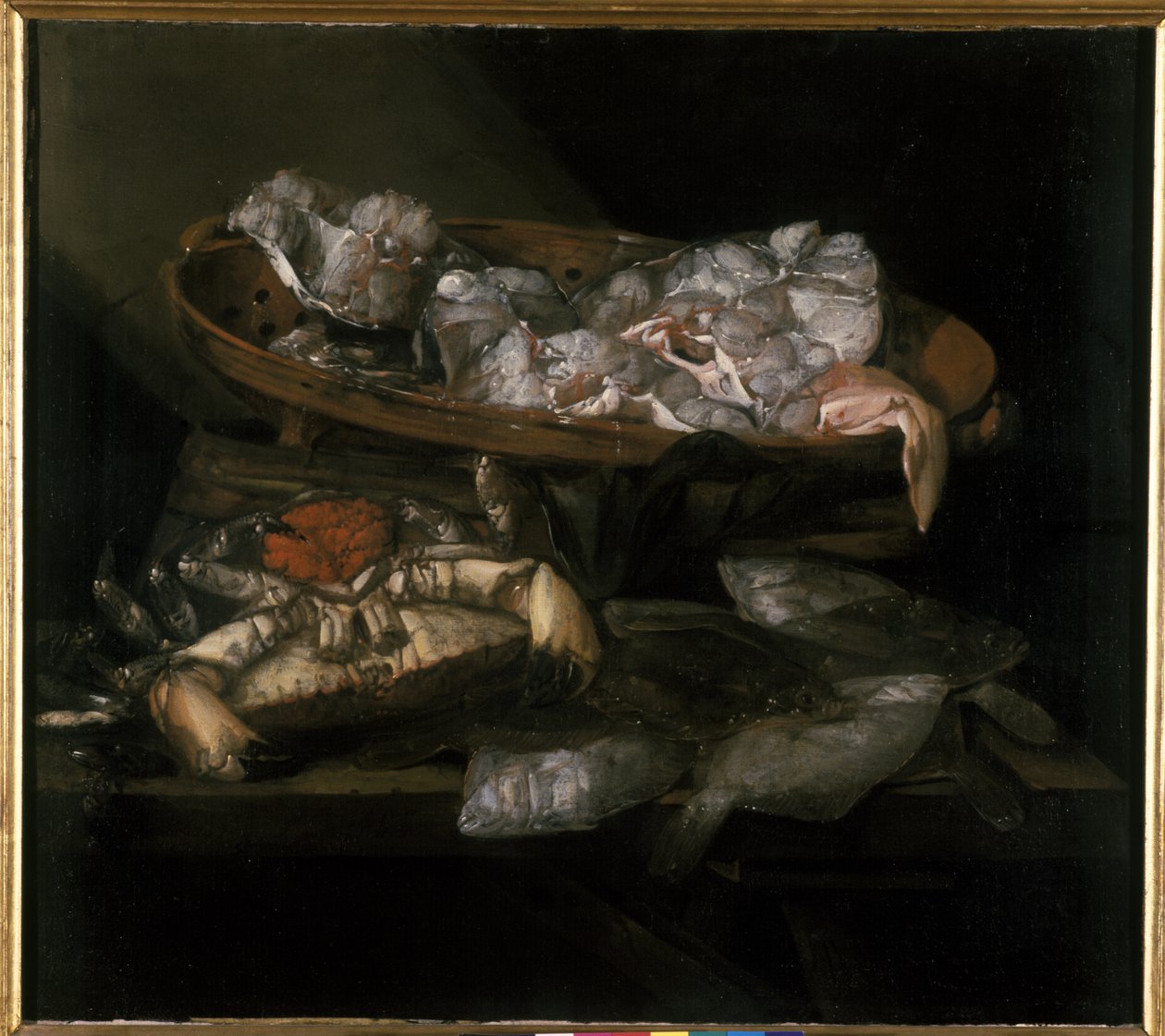 Martwa natura z płastugami i krabami autorstwa Abraham Hendricksz van Beyeren