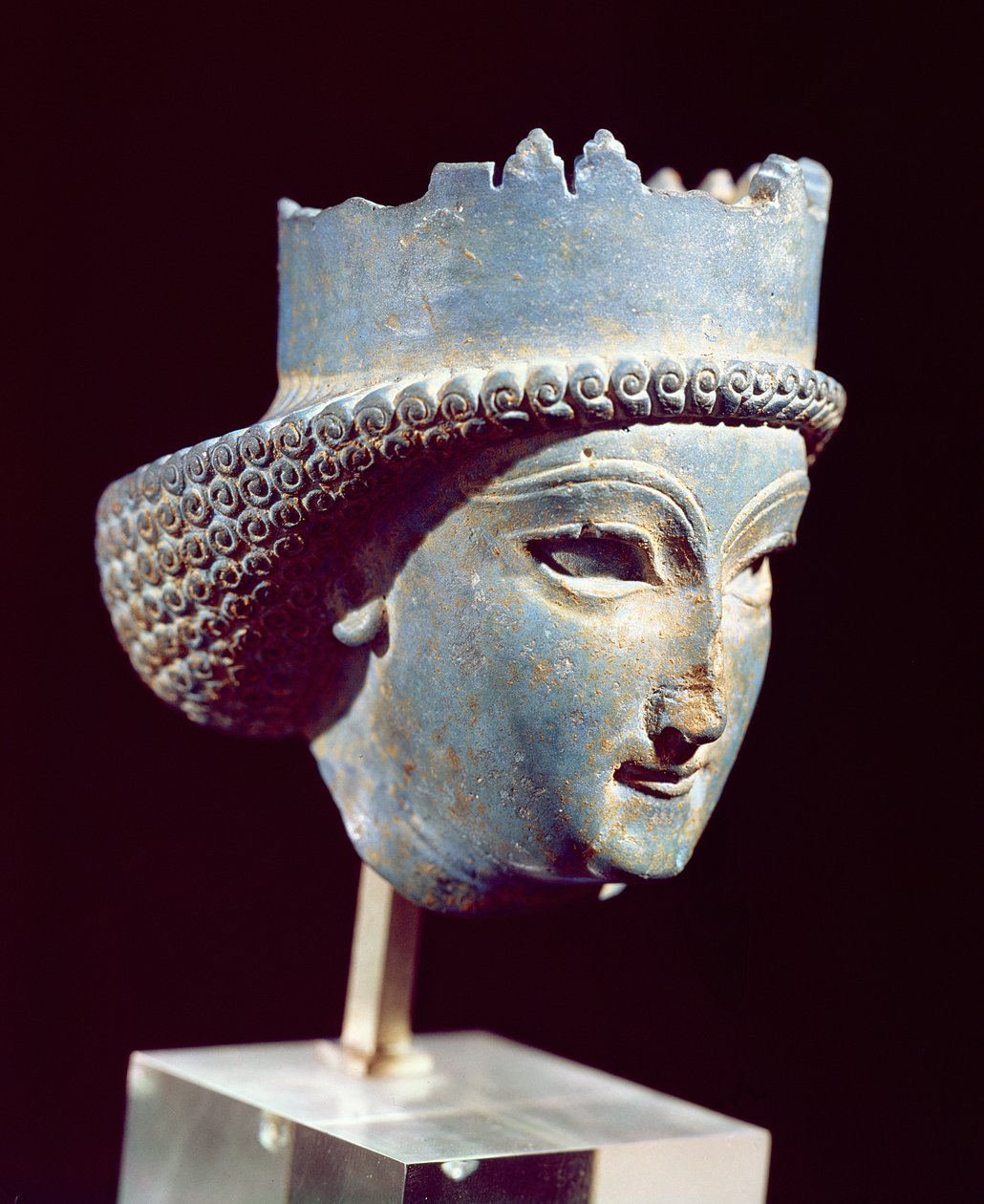 Głowa księcia, z Persepolis, V-IV wpne (lapis lazuli) autorstwa Achaemenid