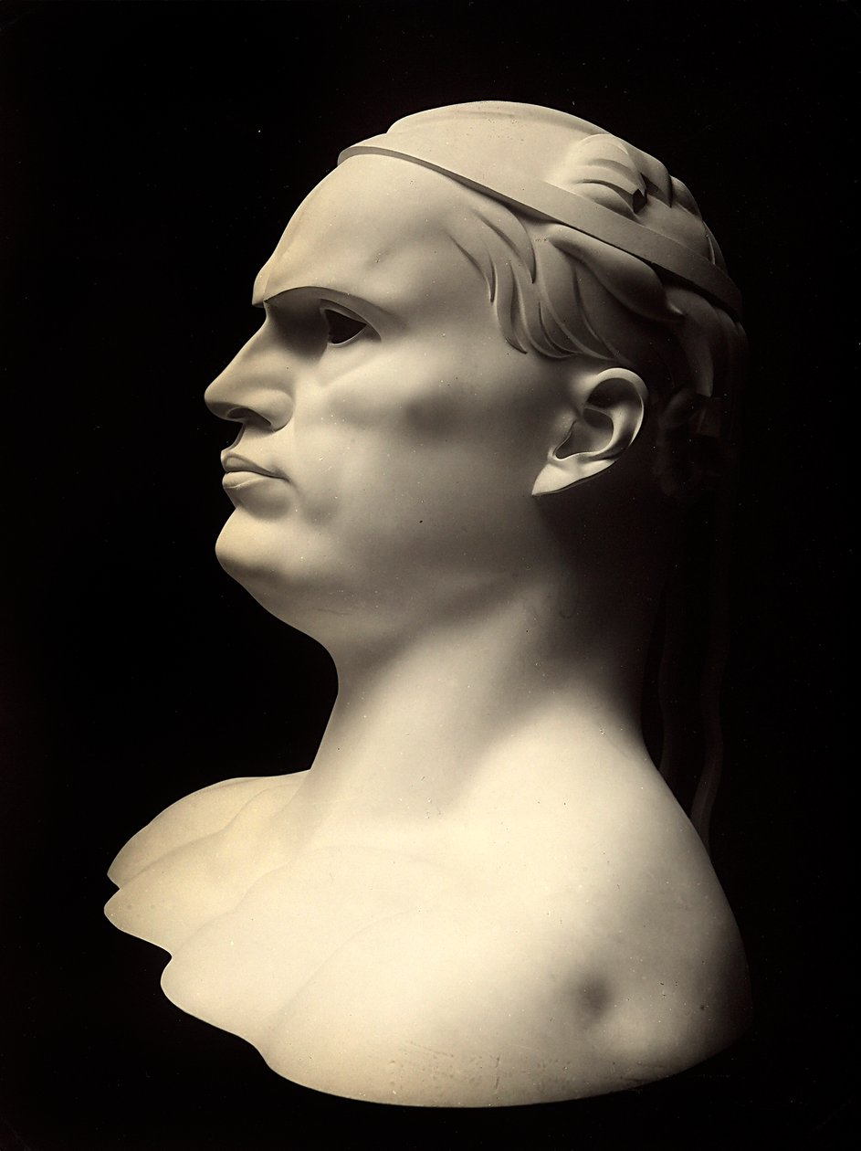 Popiersie przedstawiające portret Benito Mussolini, Praca Adolfo Wildt (B/W Photo) autorstwa Adolfo Wildt