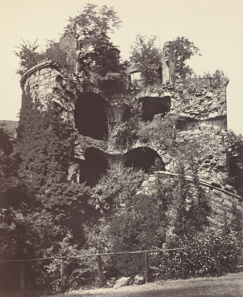 Wieża Eksplodująca, Zamek Heidelberg, ok. 1930 r. 1865. autorstwa Adolphe Braun