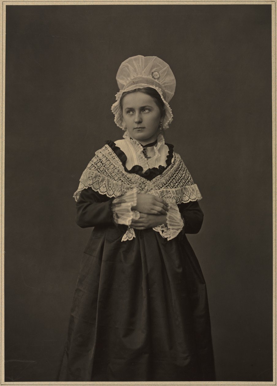 Kobieta w Lorraine Dress autorstwa Adolphe Braun