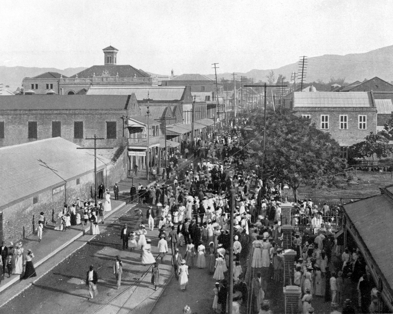 King Street patrząc na północ, Kingston, Jamajka, c1905. autorstwa Adolphe Duperly and Son