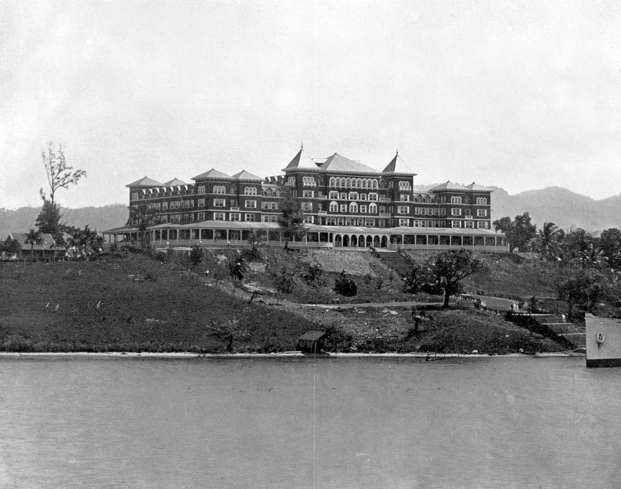 Hotel Titchfield, Port Antonio, Jamajka, ok. 1905. autorstwa Adolphe Duperly and Son