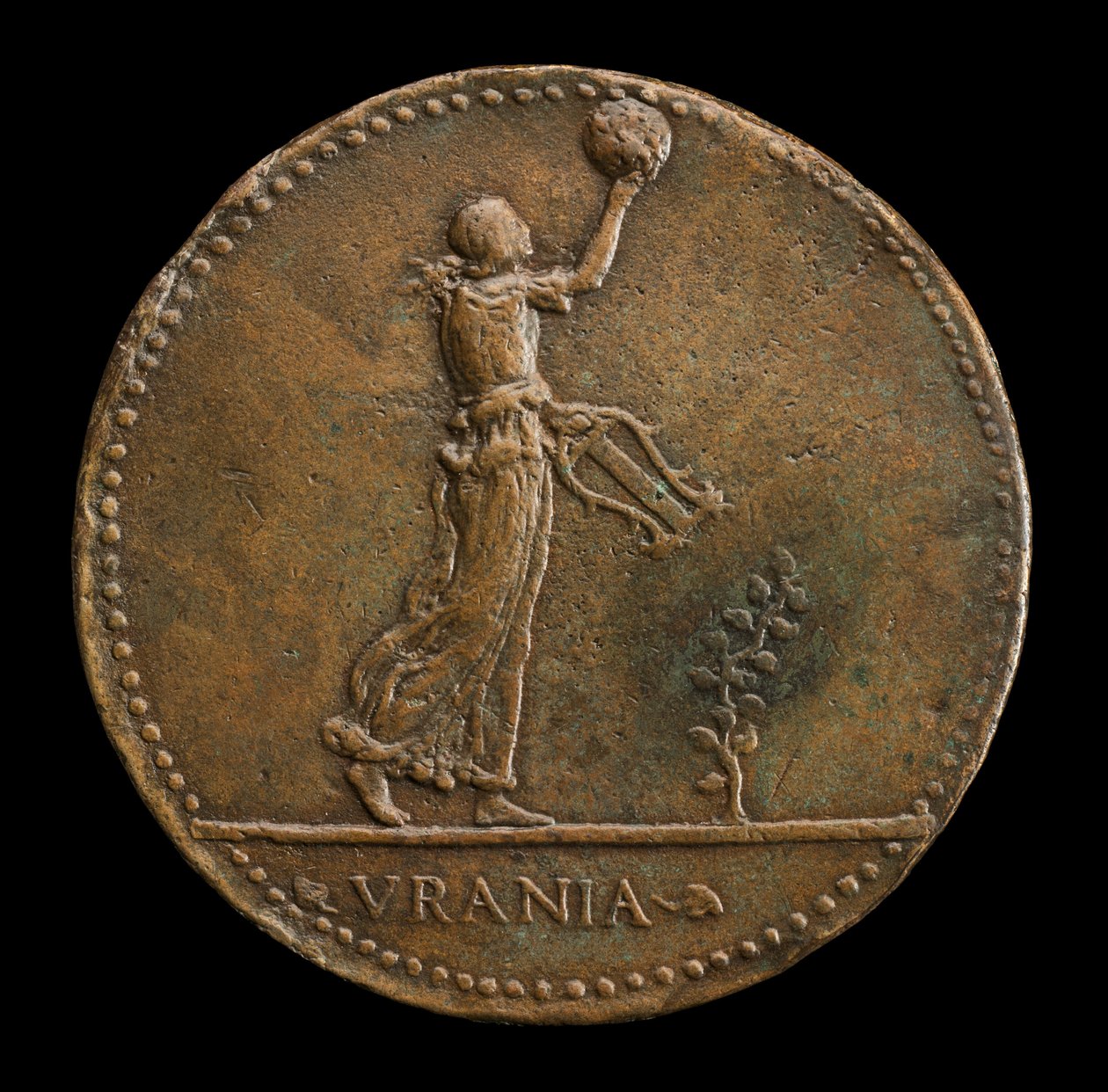 Urania idąca w prawo, trzymająca globus i lirę [rewers], 1488 lub później. autorstwa Adriano Fiorentino
