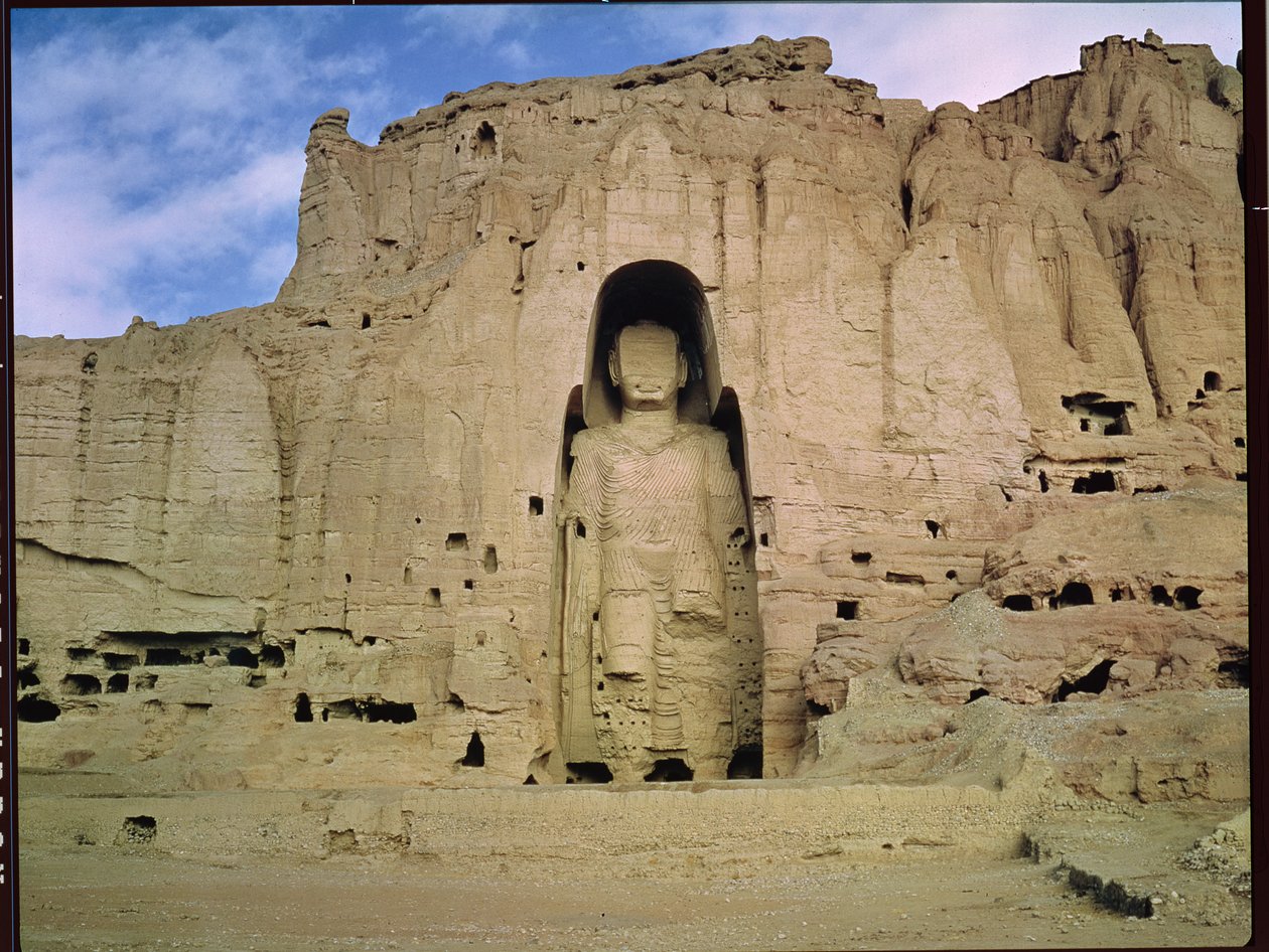 Olbrzymi stojący Budda, V-VI wiek autorstwa Afghan School