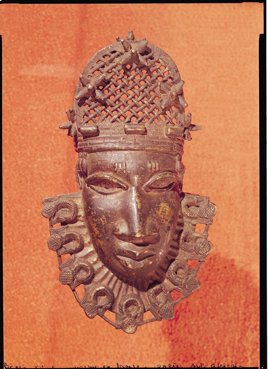 Maska, Benin (brąz) autorstwa African