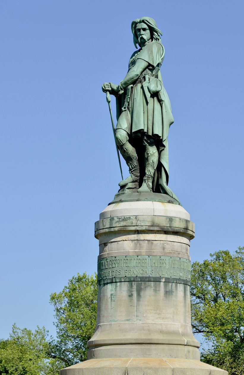 Kolosalny posąg Wercyngetoryksa (72-46 pne), przywódcy galijskiego - Rzeźba Millet Aime (1819-1891) 6,60 m eryge w 1865 na zachodniej części Mont Auxois (podstawa 7 m wysokości autorstwa Viollet Le Duc) Alise Sainte Reine 1865 autorstwa Aime Millet
