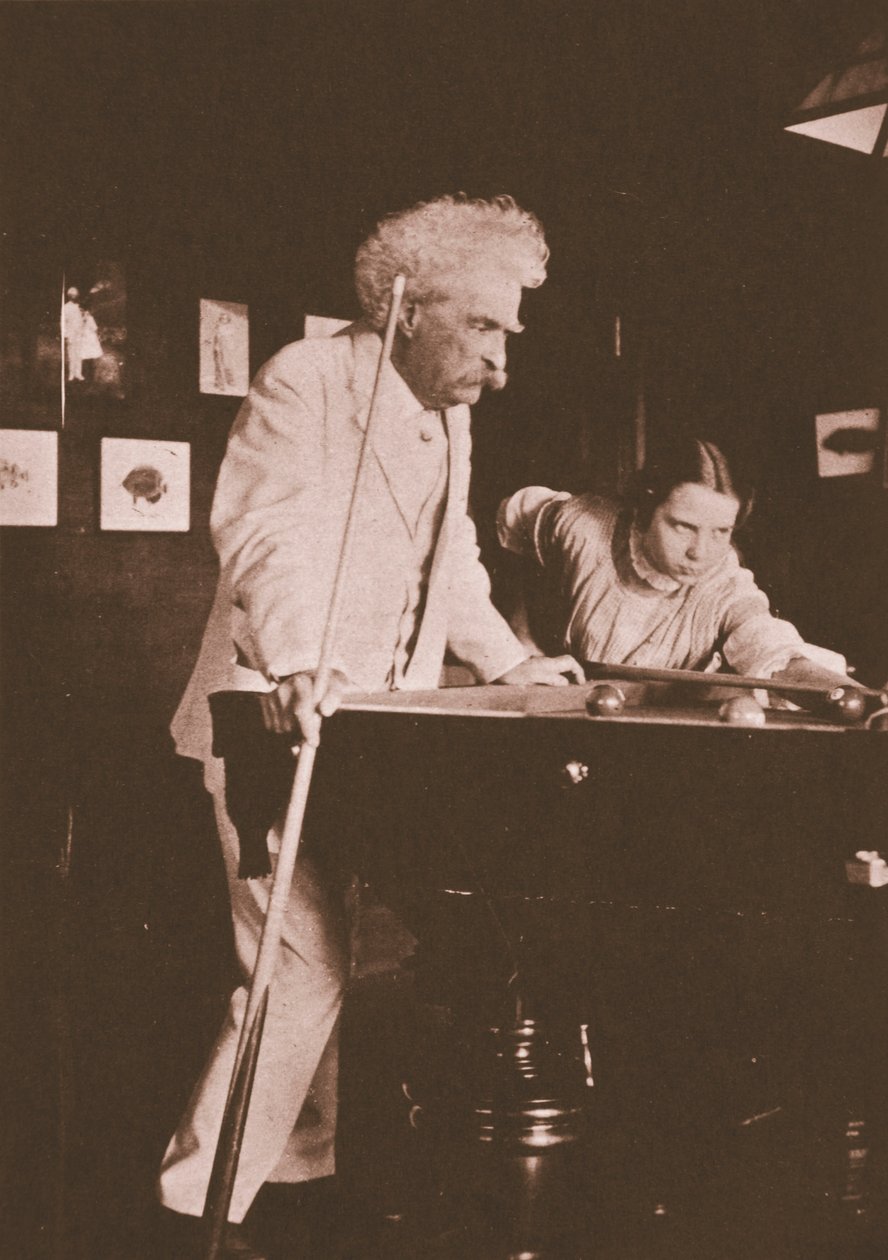 Mark Twain gra w bilard z córką swojego biografa Alberta Bigelowa Paine (zdjęcie w sepii) autorstwa Albert Bigelow Paine