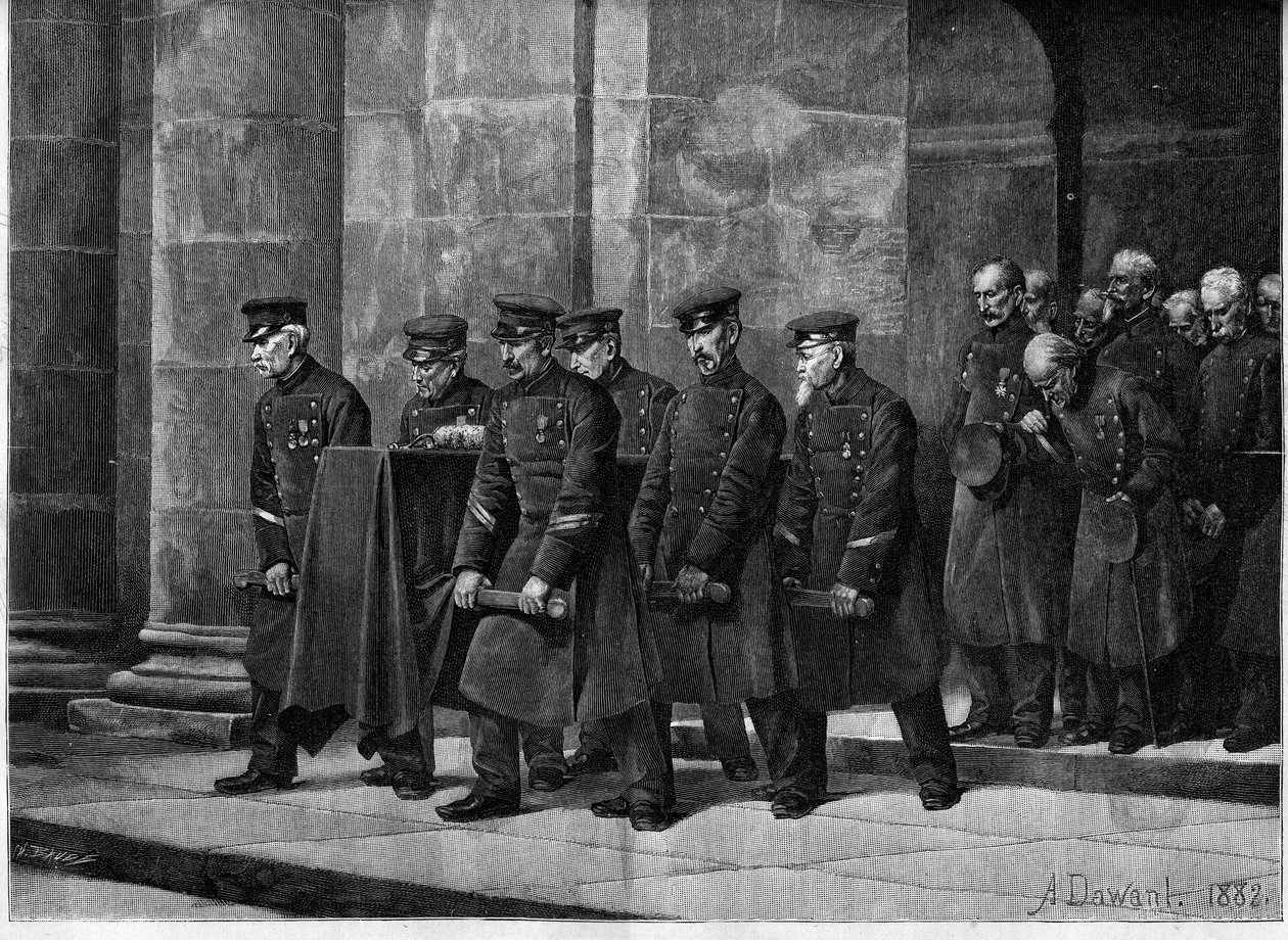 Pogrzeb osoby niepełnosprawnej. Francuscy żołnierze niosący trumnę żołnierza podczas jego pogrzebu w Kościele Żołnierzy (Saint Louis des Invalides) w Paryżu. Grawerowanie według obrazu Alberta Pierre