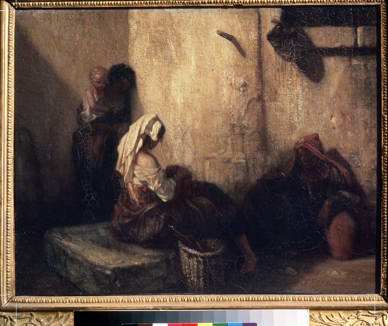 ""Scena uliczna we Włoszech"" (Włoska scena uliczna) Cienie trzech kobiet, niektórych matek i prawdopodobnie sprzedawców, w ciemnej uliczce. W centrum kobieta prawdopodobnie odwszawia dziecko (odwszawianie). Malarstwo Alexandre Gabriela Decamp autorstwa Alexandre Gabriel Decamps
