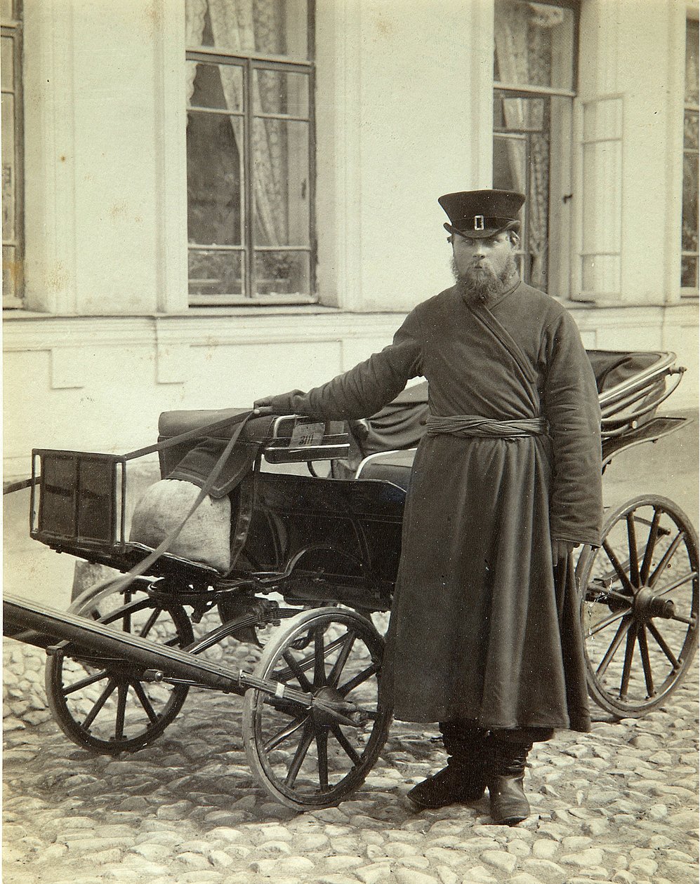 Stangret. Albumin Photo Aleksiej Siergiejewicz Mazurin (1846-po 1914) autorstwa Alexei Sergeevich Mazurin