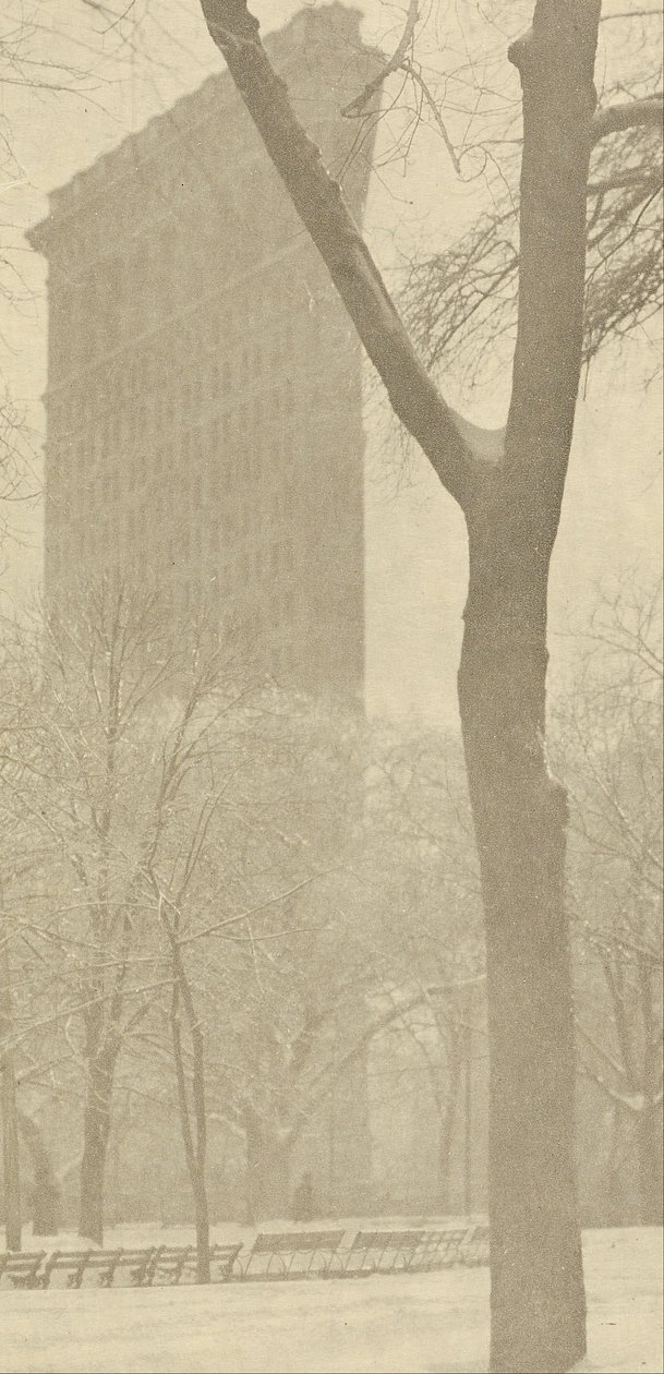 Żelazko autorstwa Alfred Stieglitz