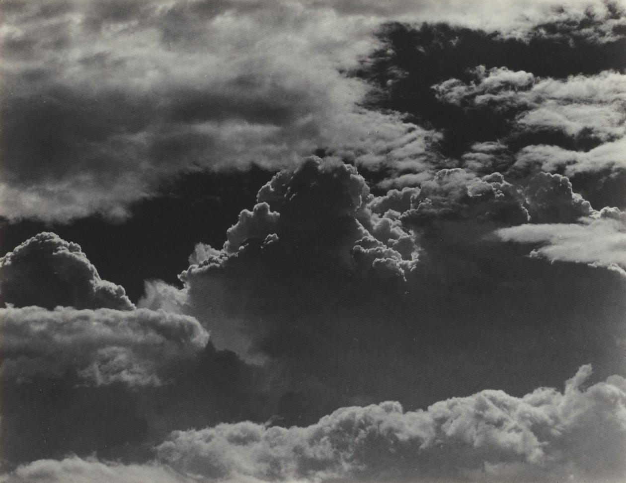 Chmury lub ich odpowiedniki autorstwa Alfred Stieglitz