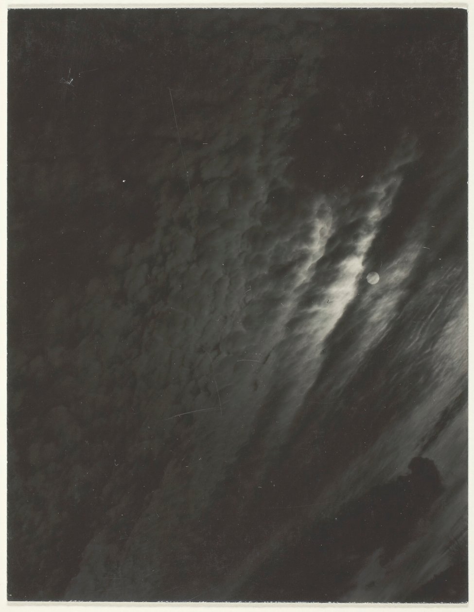 Odpowiednik, z zestawu A trzeciego, druk 4, 1929. autorstwa Alfred Stieglitz