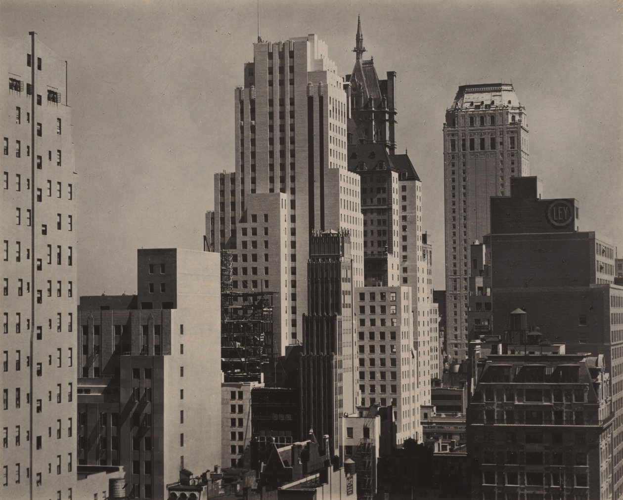 Z mojego okna w „An American Place”, na północy autorstwa Alfred Stieglitz