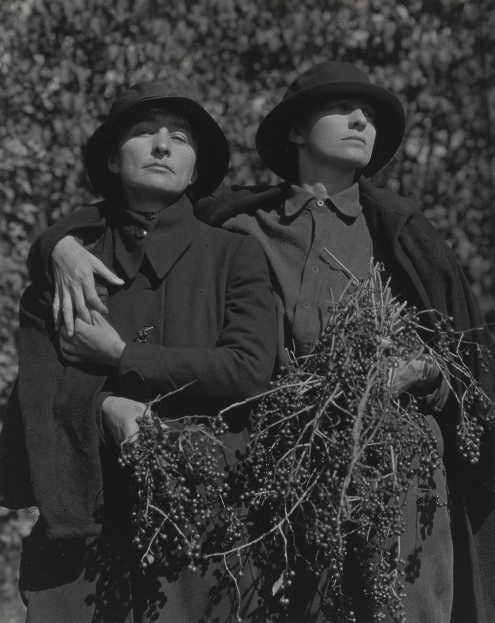 Georgia O’Keeffe i Rebecca Strand autorstwa Alfred Stieglitz
