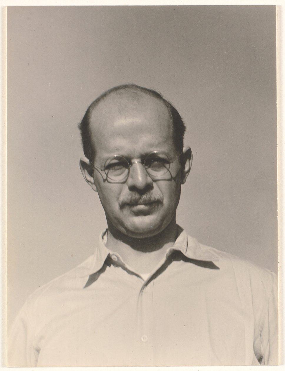 Herbert Seligmann nad jeziorem George autorstwa Alfred Stieglitz
