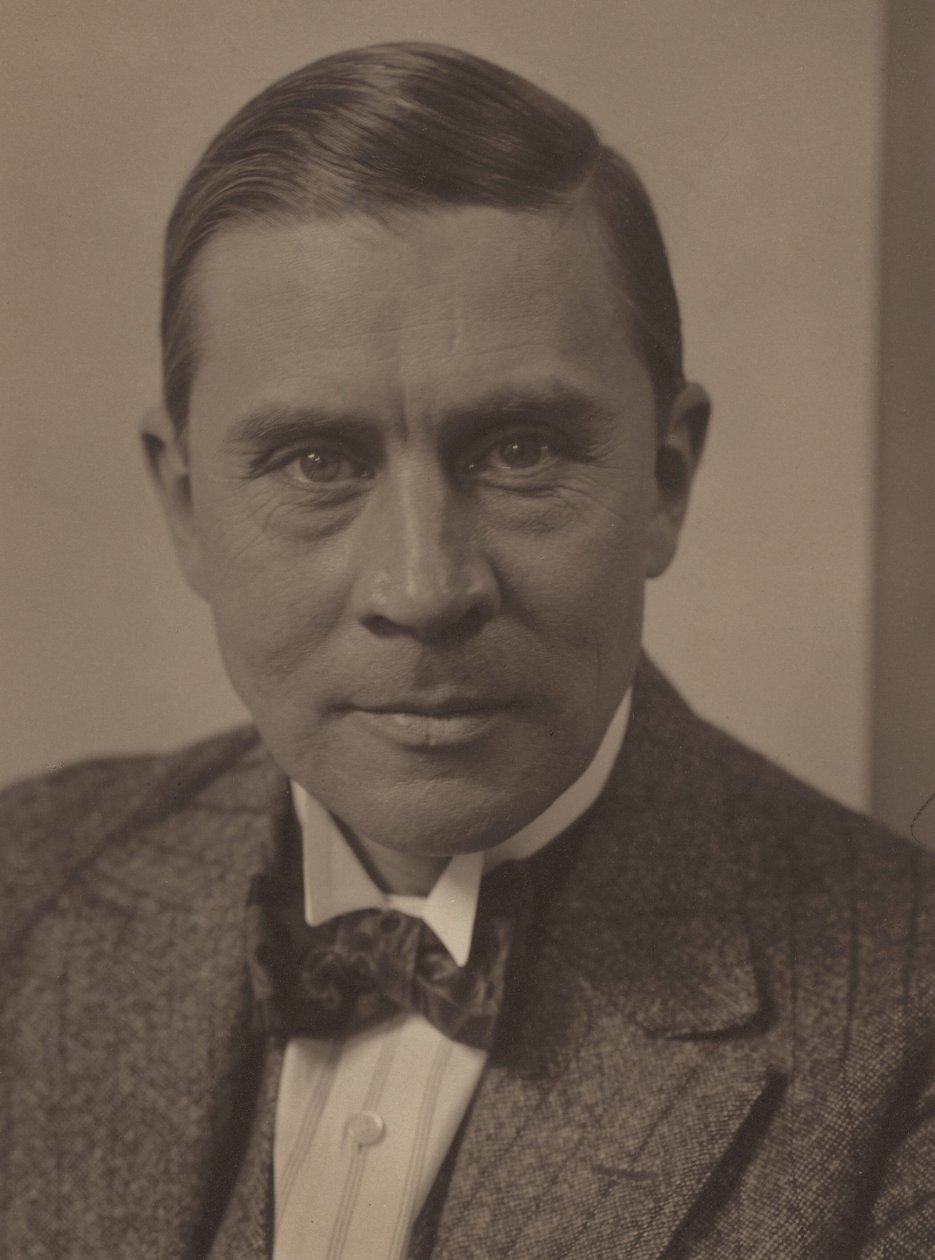 J. Nilsen Laurvik autorstwa Alfred Stieglitz