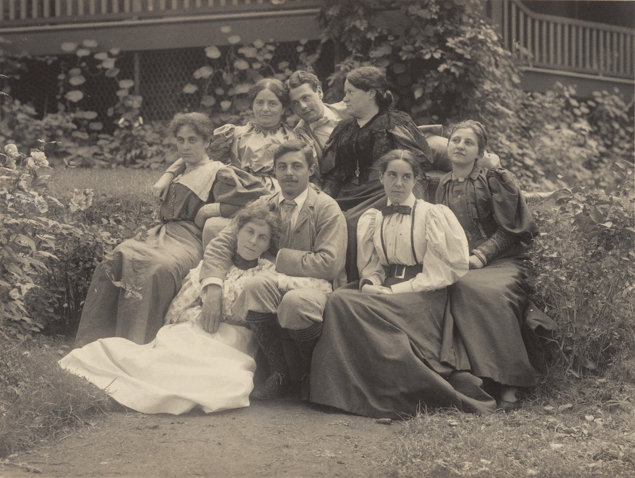 Ma, ciocia Rosa, Selma, Ag, Emmy, Ralph Bernheim, Hans Wetzler i Minnie Wetzler, Lake George autorstwa Alfred Stieglitz