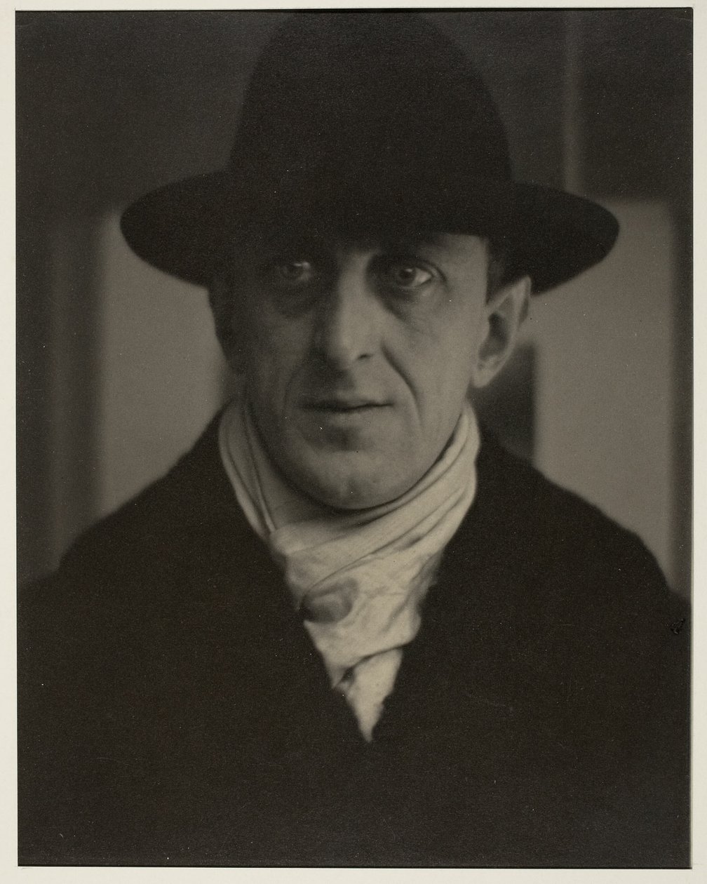 Marsden Hartley autorstwa Alfred Stieglitz