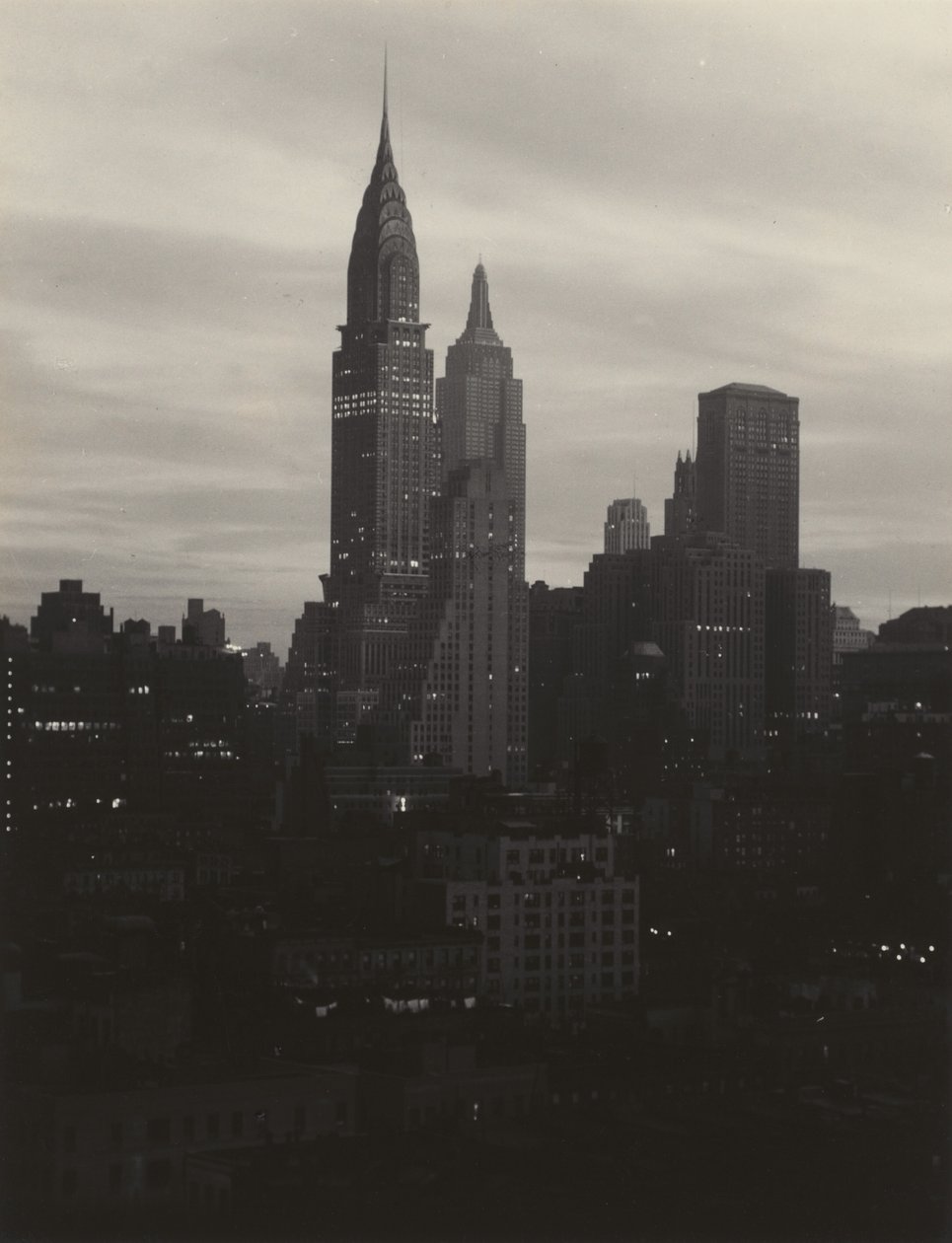 Nowy Jork widziany z 405 East 54th Street autorstwa Alfred Stieglitz
