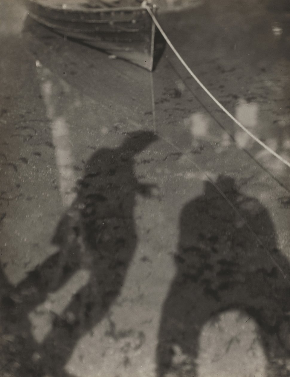 Cienie na jeziorze autorstwa Alfred Stieglitz