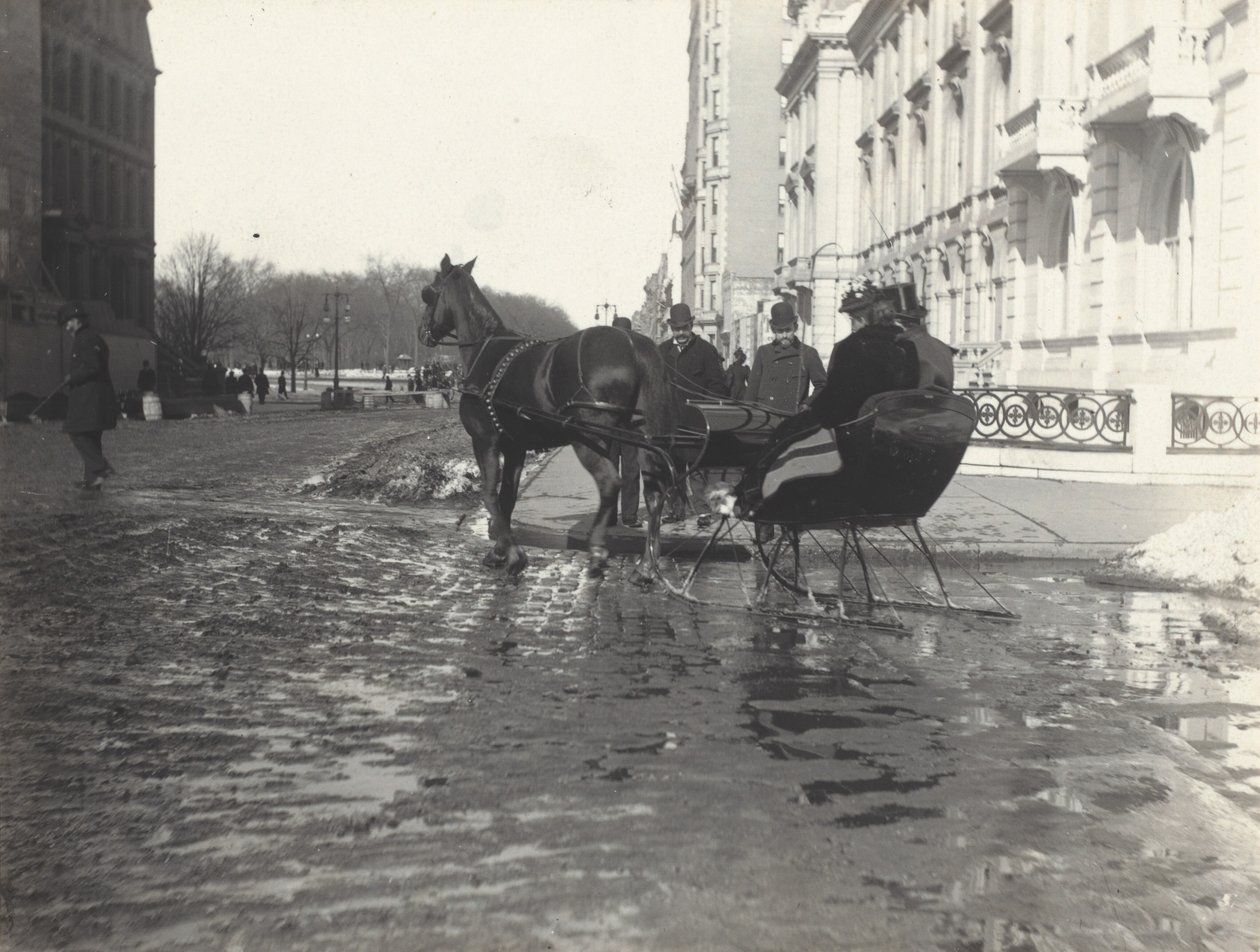 Niedziela, Piąta Aleja i 57. Ulica, Nowy Jork autorstwa Alfred Stieglitz
