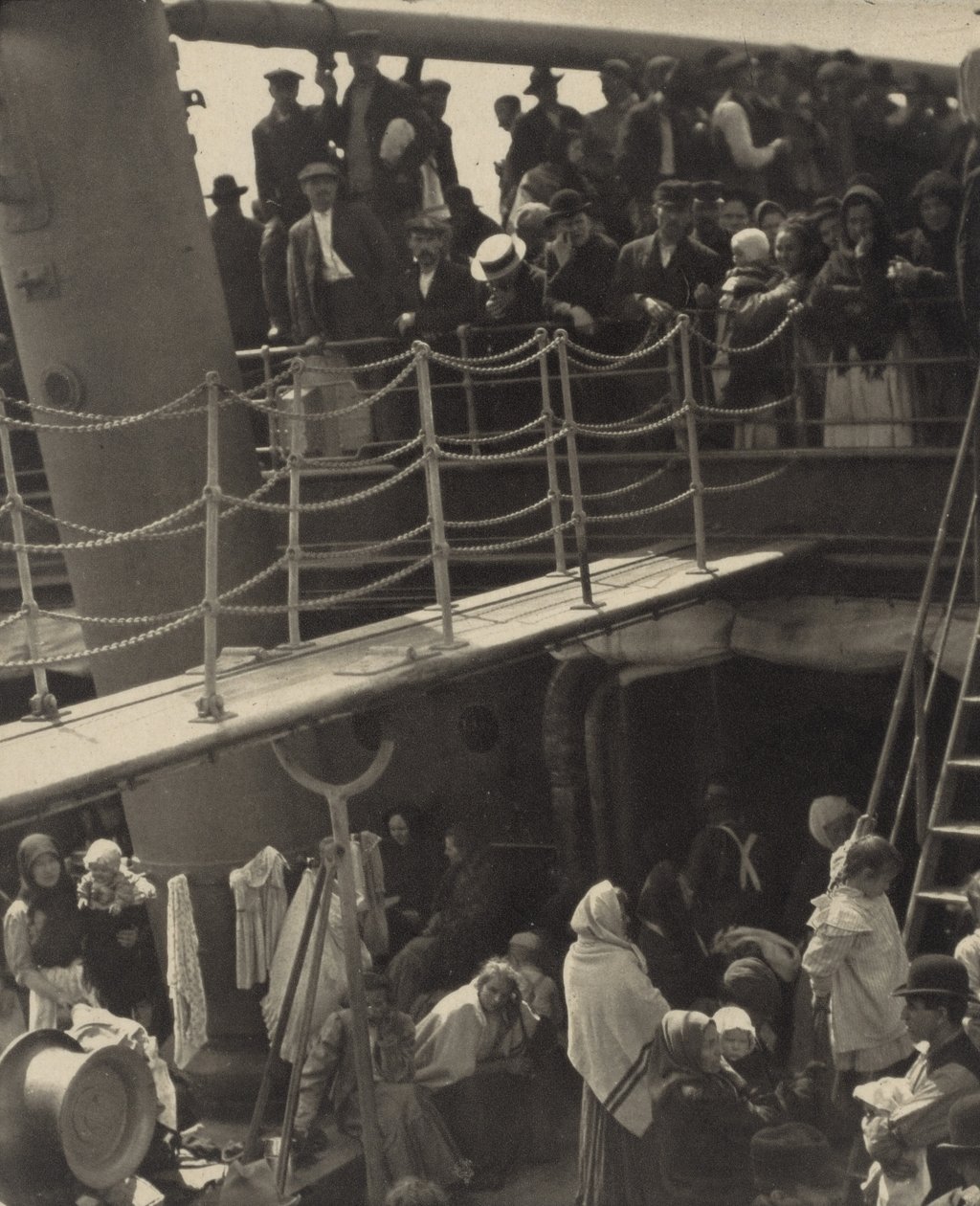 Międzypokład autorstwa Alfred Stieglitz