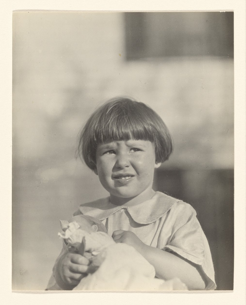 [Yvonne Boursault, Lake George]. autorstwa Alfred Stieglitz